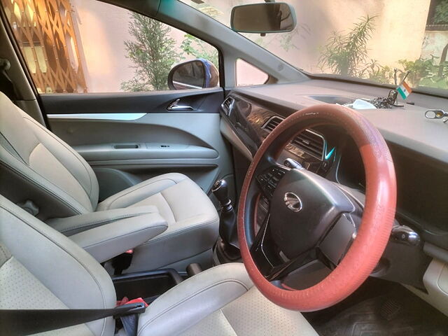 Used Mahindra Marazzo [2018-2020] M8 7 STR in Kolkata