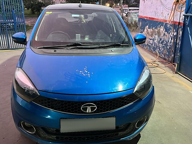 Used Tata Tiago [2016-2020] Revotorq XZ Plus Dual Tone [2018-2019] in Faridabad