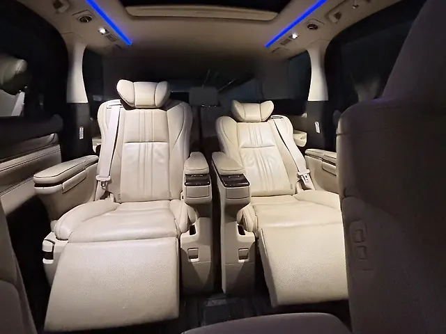 Used Toyota Vellfire [2020-2023] Hybrid in Mumbai