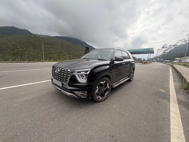 Used 2024 Hyundai Alcazar in Kannur