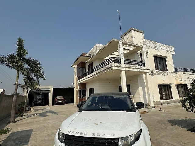 Used 2012 Land Rover Range Rover Evoque in Mansa