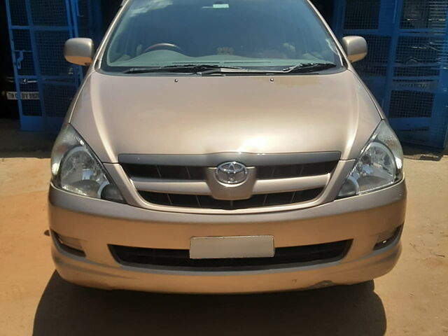 Used 2005 Toyota Innova in Dindigul