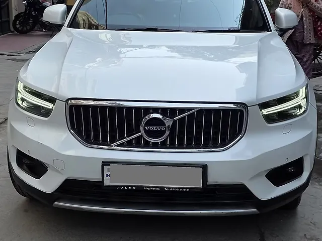 Used 2019 Volvo XC40 in Delhi