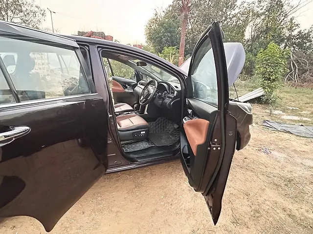 Used Toyota Innova Crysta [2016-2020] 2.4 ZX 7 STR [2016-2020] in Delhi