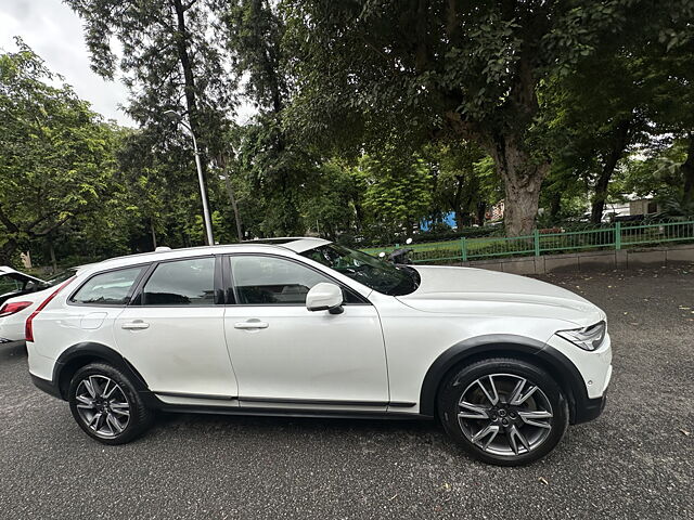 Used Volvo V90 Cross Country D5 Inscription [2017-2020] in Delhi