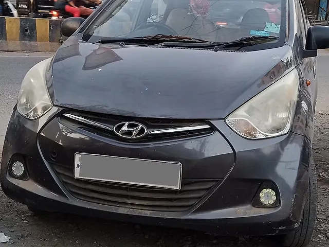 Used 2015 Hyundai Eon in Junagadh