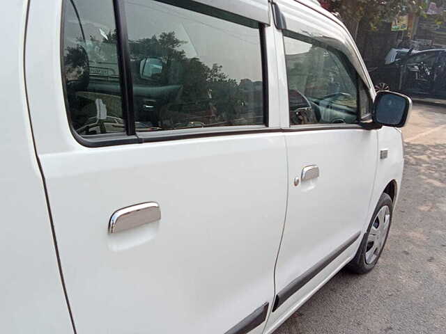 Used Maruti Suzuki Wagon R 1.0 [2014-2019] VXI ABS in Varanasi