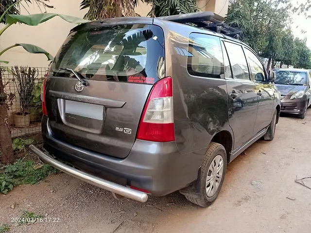 Used 2012 Toyota Innova in Morena