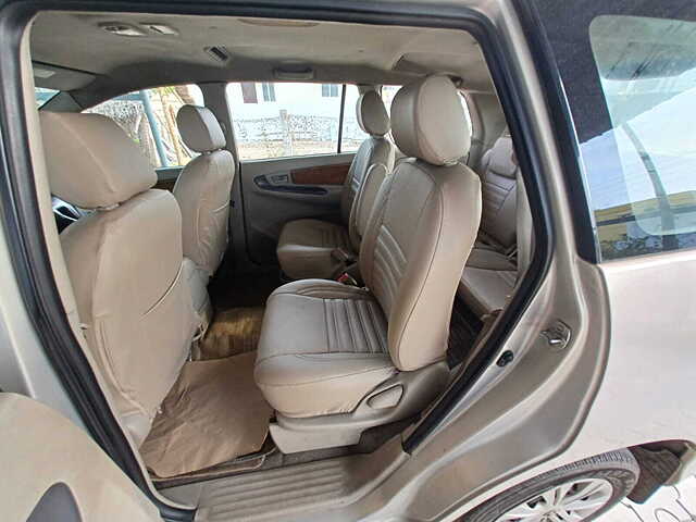 Used Toyota Innova [2013-2014] 2.5 GX 7 STR BS-IV in Coimbatore