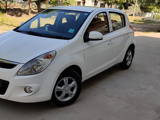 Used 2011 Hyundai i20 in Mehsana