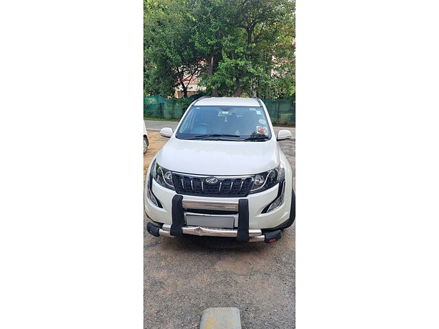 Used 2015 Mahindra XUV500 in Delhi