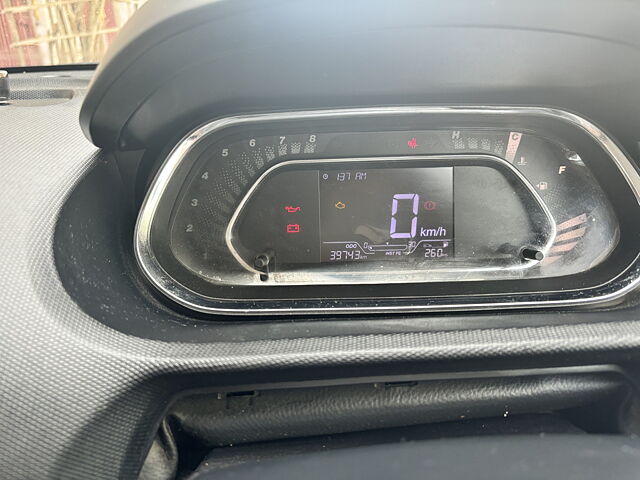 Used Tata Tiago XZ in Lucknow