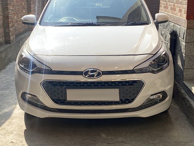 Used 2017 Hyundai Elite i20 in Srinagar