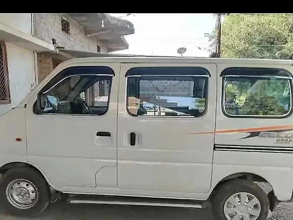 Used 2022 Maruti Suzuki Eeco in Dewas