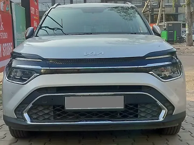 Used 2022 Kia Carens in Panchkula