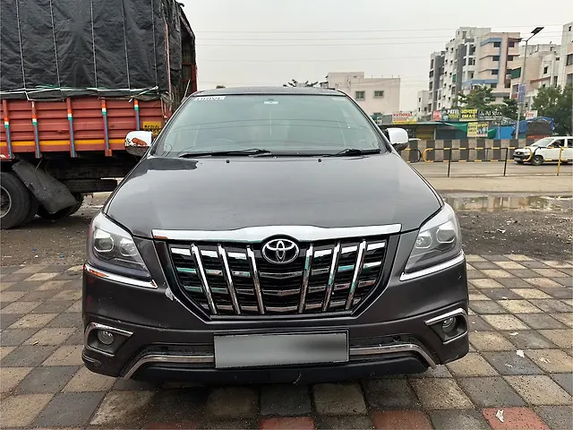 Used 2015 Toyota Innova in Aurangabad