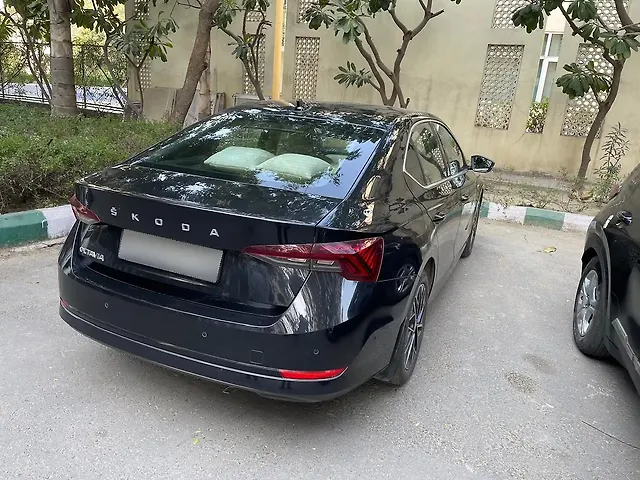 Used Skoda Octavia L&K 2.0 in Delhi