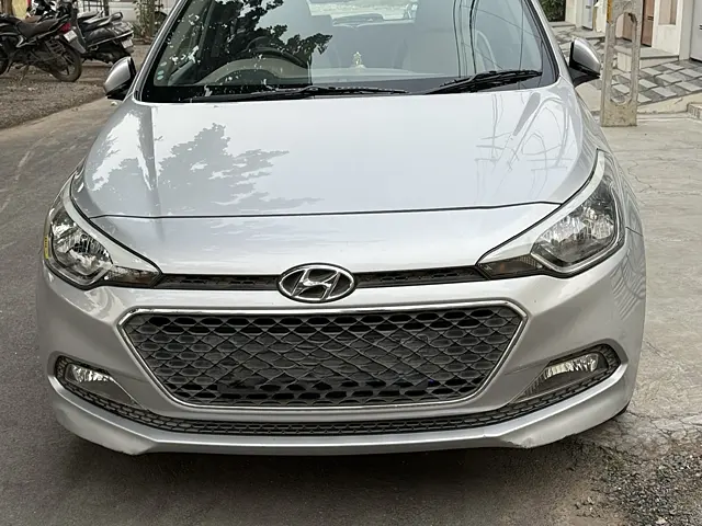 Used 2015 Hyundai Elite i20 in Rajkot