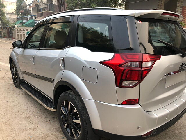 Used Mahindra XUV500 W11 AT in Delhi