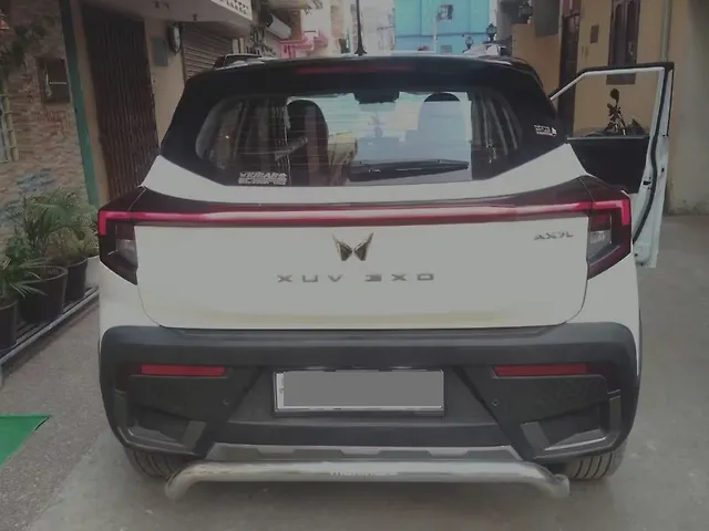 Used Mahindra XUV 3XO AX7L Diesel 1.5L Turbo Manual Dual Tone in Patna