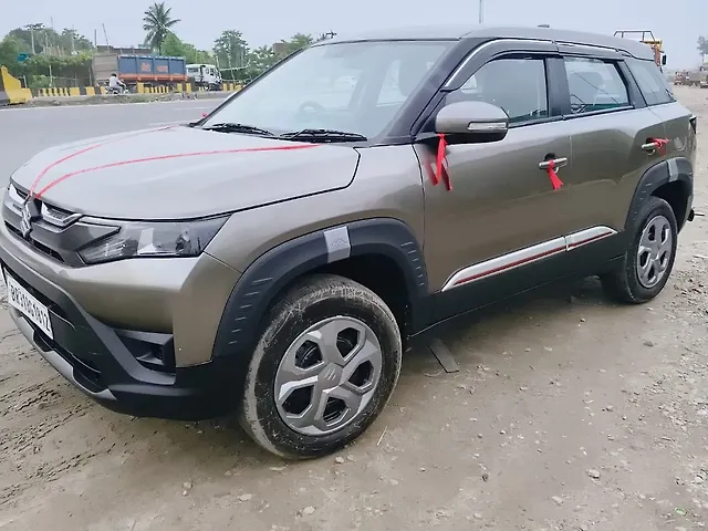 Used Maruti Suzuki Brezza [2022-2026] VXi Petrol Manual in Hajipur