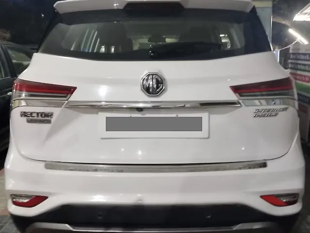 Used 2020 MG Hector Plus in Hyderabad Used 2020 MG Hector Plus in Hyderabad