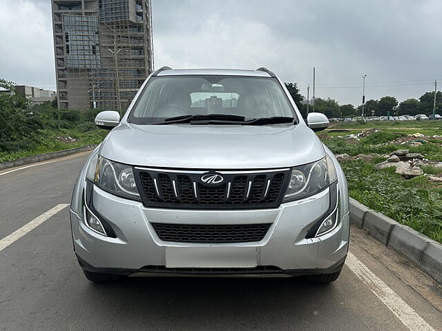 Used 2016 Mahindra XUV500 in Ahmedabad