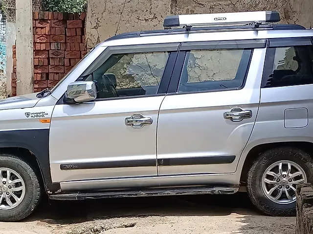 Used 2018 Mahindra TUV300 in Kanpur Used 2018 Mahindra TUV300 in Kanpur