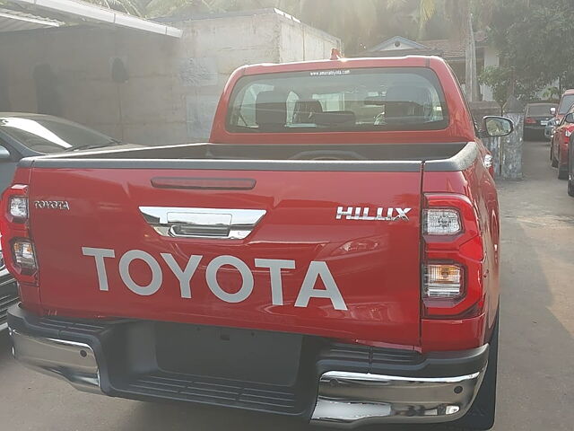 Used Toyota Hilux High 4X4 AT in Faridabad