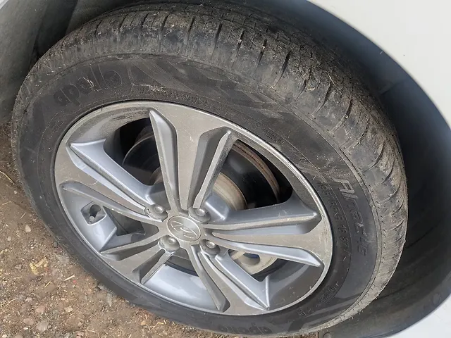 Used Hyundai Verna [2017-2020] SX 1.6 CRDi in Indore