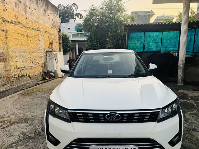 Used Mahindra XUV300 [2019-2024] W4 1.5 Diesel [2020] in Greater Noida