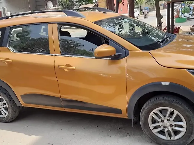 Used 2021 Renault Triber in Noida