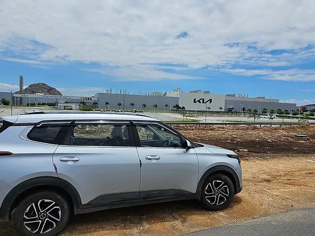 Used 2022 Kia Carens in Bangalore