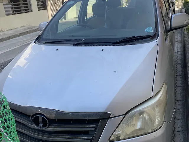 Used 2014 Toyota Innova in Udaipur