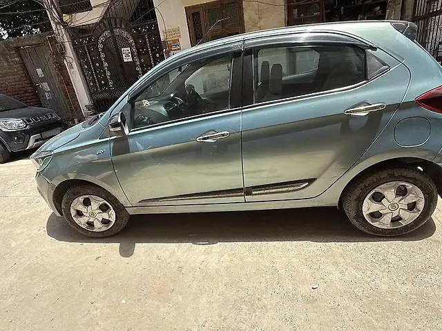 Used 2023 Tata Tiago EV in Delhi