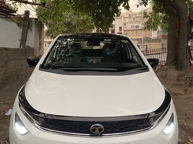 Used Tata Altroz [2020] XZ LUX Diesel in Chandigarh