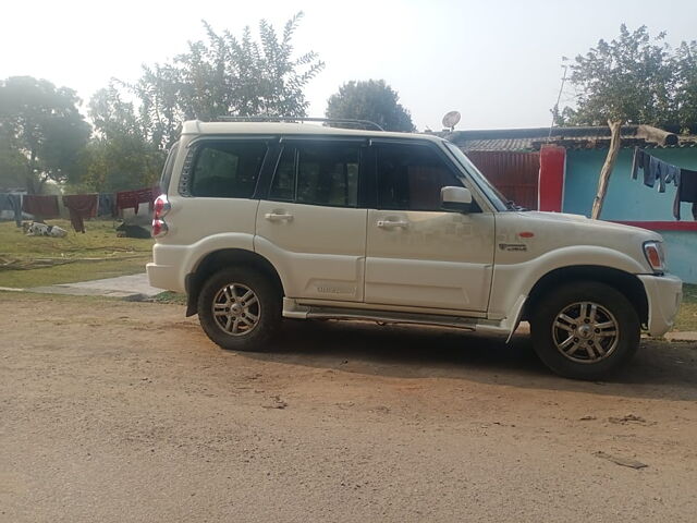 Used Mahindra Scorpio [2009-2014] VLX 2WD AT BS-IV in Singrauli