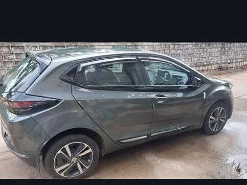 Used 2023 Tata Altroz in Hyderabad