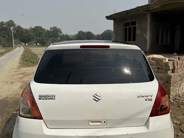 Used 2010 Maruti Suzuki Swift in Allahabad