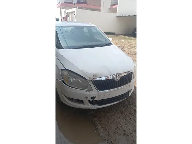 Used Skoda Rapid [2011-2014] Elegance 1.6 TDI CR MT in Porbandar