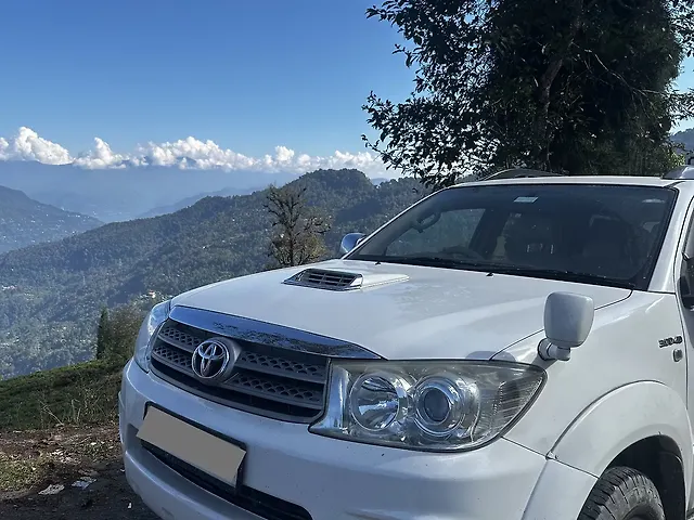 Used Toyota Fortuner [2009-2012] 3.0 MT in Gangtok