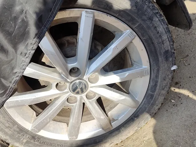 Used Volkswagen Ameo Highline Plus 1.5L (D)16 Alloy in Tonk