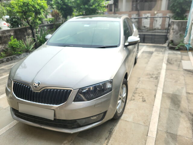 Used Skoda Octavia [2015-2017] 2.0 TDI CR Style Plus AT in Surat