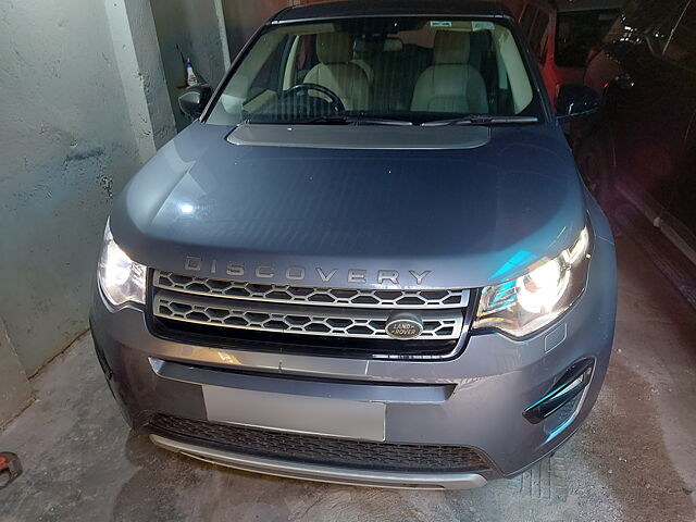 Used 2018 Land Rover Discovery in Kolkata