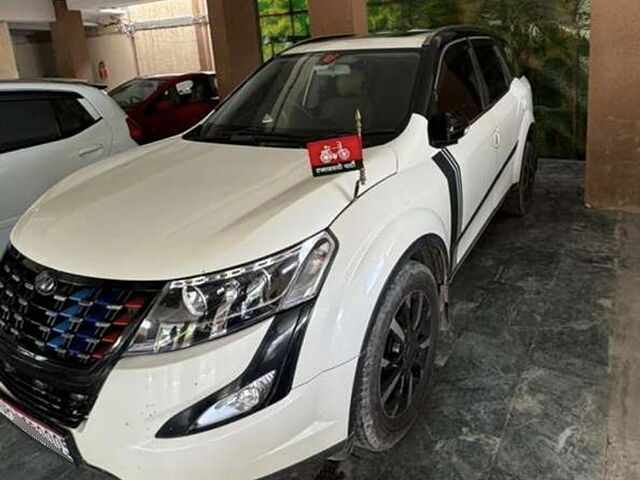 Used Mahindra XUV500 W11 (O) AT in Agra