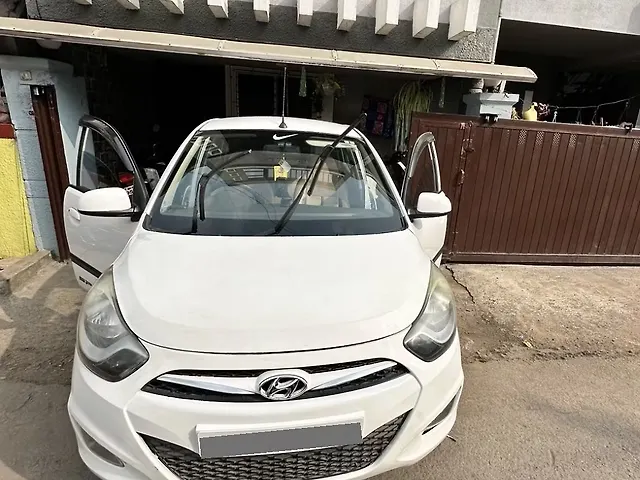 Used 2015 Hyundai i10 in Nashik Used 2015 Hyundai i10 in Nashik