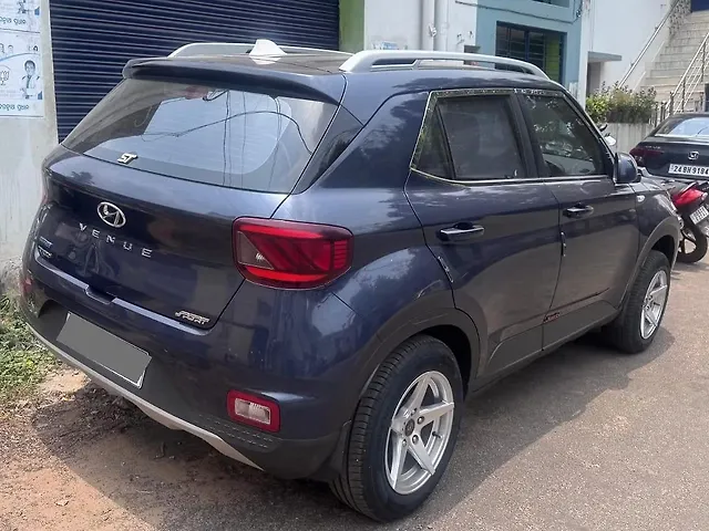 Used 2020 Hyundai Venue in Bhubaneswar