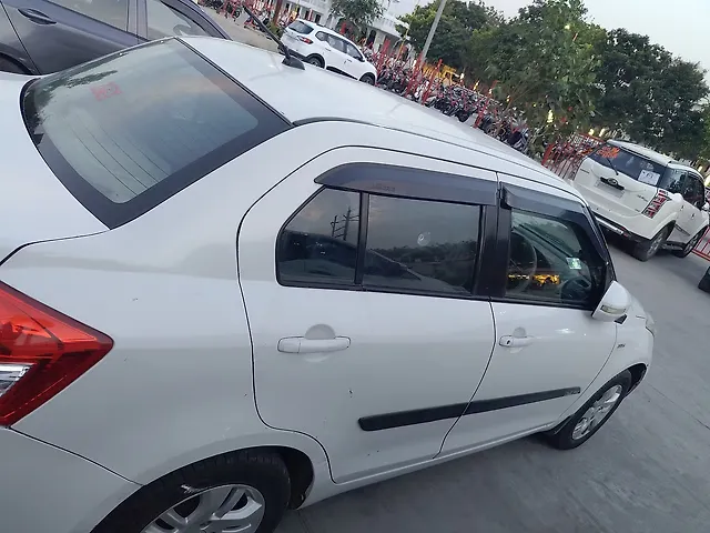 Used 2013 Maruti Suzuki Swift DZire in Indore