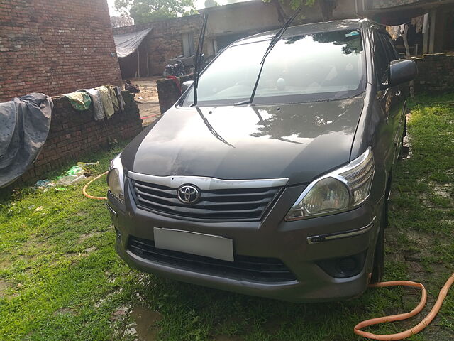 Used 2013 Toyota Innova in Rae Bareli