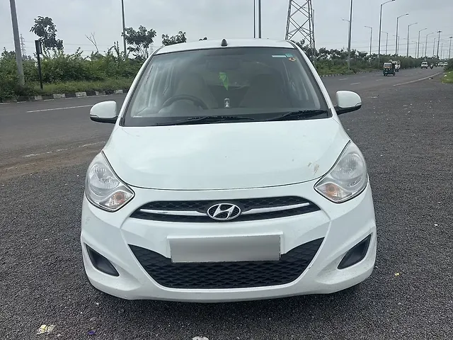 Used 2011 Hyundai i10 in Surat